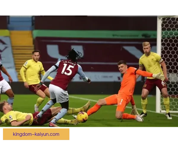 苏亚雷斯职业轨迹逐步上升，状态保持稳定值得关注