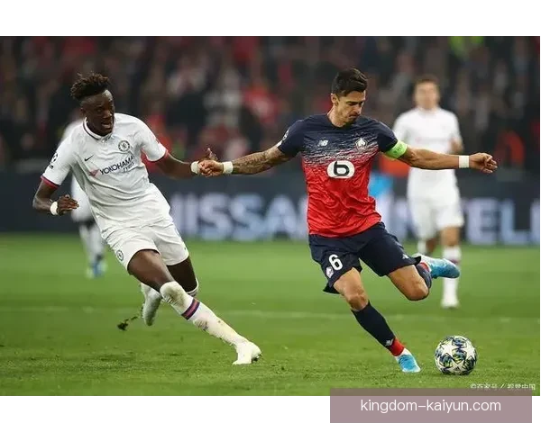 恩东贝莱近期表现稳健，教练评价其状态回暖且竞争力增强